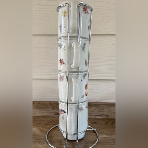 Winnie Pooh and Friends STACKED MUGS FESTIVE TOWER w/STAND - Picture 4 of 5